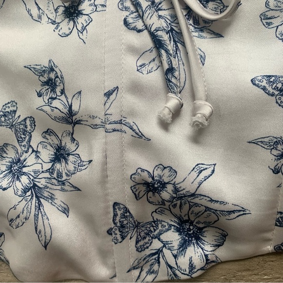 Pacsun Satin Floral Bustier Smocked Top - Picture 2 of 14